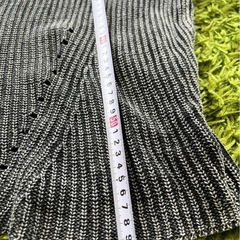 🌸500円✖️3つで1000円❗️ GORGE ゴージ　ピグメントVネックゆるニット　Mサイズの画像