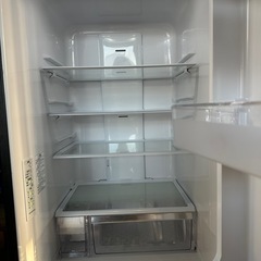 札幌発 日立 ノンフロン冷凍冷蔵庫 R-V32SV 315Ｌ冷蔵庫 2022年製 札幌発 日立 ノンフロン冷凍冷蔵庫 R-V32SV 315L冷蔵庫 2022年製