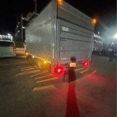 日野　デュトロ　トラック　リアパワーゲートの画像