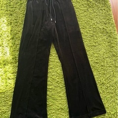 🌸500円✖️3つで1000円❗️ 定価7700円【美品】 Couleur Meler （クルール メリー）　ベロアパンツの画像
