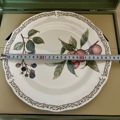 ノリタケ　ロイヤルオーチャード　　食器の画像