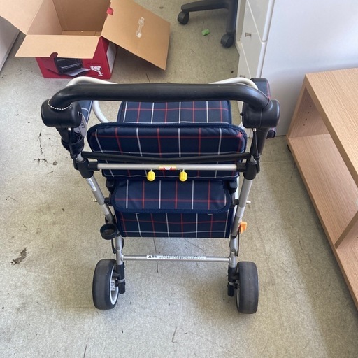 A2504-592シルバーカー テイコブST07 動作確認済み キズ汚れ有り