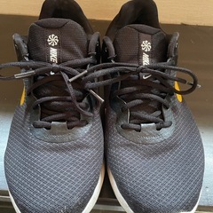 NIKE スニーカー 27.5cm