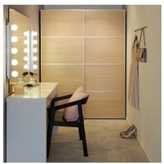IKEA ドレッシングテーブルの画像