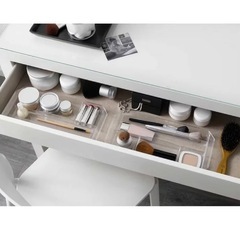 IKEA ドレッシングテーブルの画像