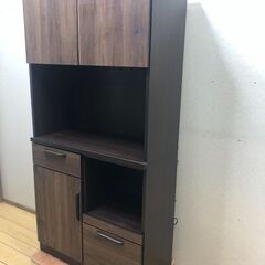 コンセント付　キッチンボード（食器棚）　最終値下 キッチンボード 食器棚 レンジ台 幅60cm コンセント付き ライト