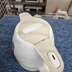 リサイクルショップどりーむ天保山店　No2020　電気ケトル　T-fal　容量MAX0.8Lの画像