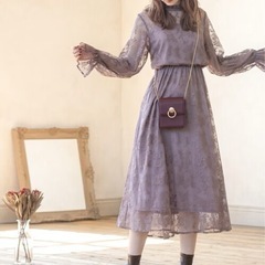 総レースミディ丈ワンピース（ブラック）の画像