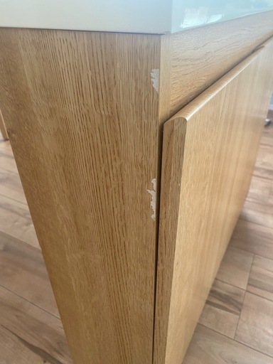 ニトリダイニングテーブル引き出し、収納棚付き135×80×70 (sora