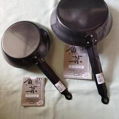 鉄製フライパン2個セットの画像