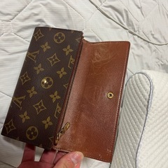 ルイヴィトン財布 長財布の画像
