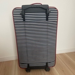 キャリーケースの画像