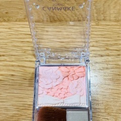 CANMAKE チークの画像