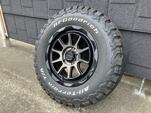 タイヤホイール4本セット225/75R16All-Terrain ほとんど走ってません