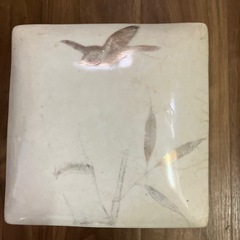 陶器のお重の画像