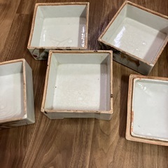陶器のお重の画像