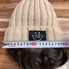新品　ニット帽付ウィッグの画像