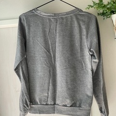 earth music＆ecology薄手スウェットの画像