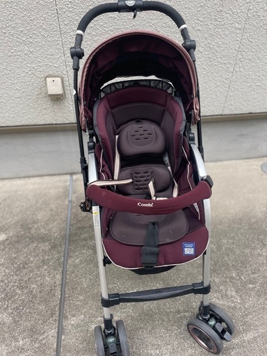 【お決まりいたしました】combi   コンビ　ベビーカー　ネムリエオートフォーカスA型
