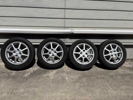 14インチ　タイヤ&ホィールセットお話中