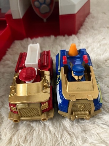 パウ・パトロール パウっと出動！DXパウステーション (よしゆり
