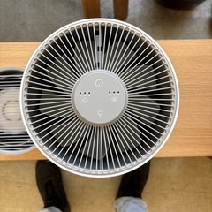 A2504-603 配送不可　air purifier ホワイト　円筒形　加湿器　キズ汚れ有り　動作確認済みの画像