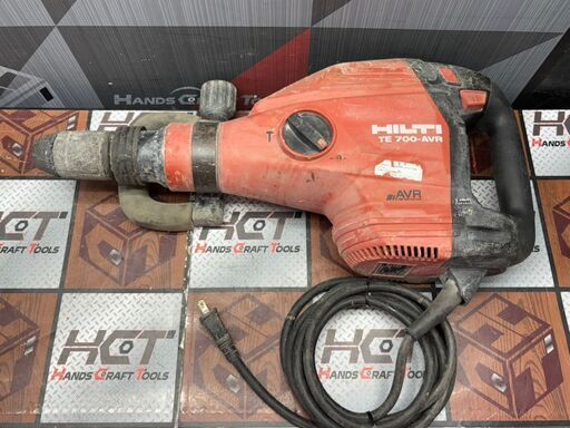 【中古】ヒルティ HILTI TE700-AVR コンクリートブレーカー ケース付き【ハンズクラフト佐賀】 中古】ヒルティ HILTI TE700-AVR コンクリートブレーカー ケース付き