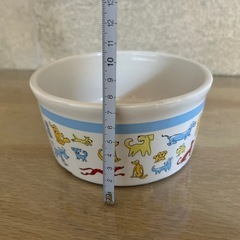 ペット用食器　水入れの画像