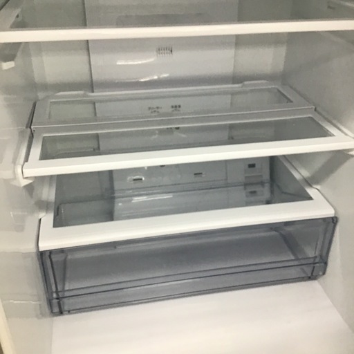 #D-56【ご来店頂ける方限定】AQUAの3ドア冷凍冷蔵庫です