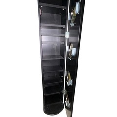 【ジ0424-19】めちゃくちゃオシャレ‼️ CDラック DVDラック スリム 細い タワー型 大容量 収納 棚 リビングの画像