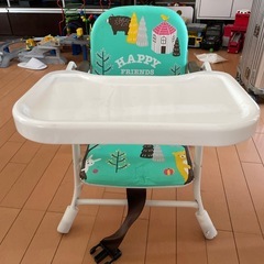 西松屋で買ったベビー机つき椅子