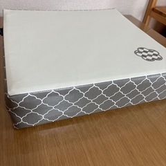 【美品】　ベビー用　椅子高さ調整クッションの画像