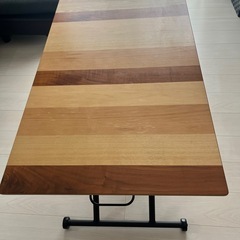 昇降テーブル