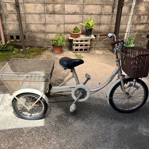 ブリヂストンから電動アシスト三輪自転車の新型登場 - 三輪