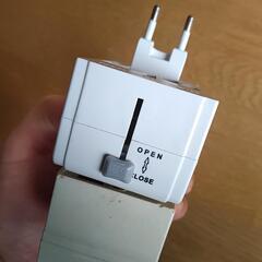 電圧変換アダプター海外の画像