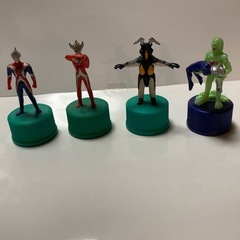 ウルトラマン　ペットボトルキャップ　4点の画像