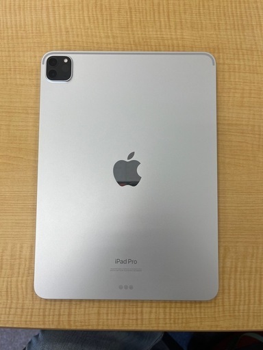 【magickeyboard付】iPad Pro 11inch 第4世代 128GB  