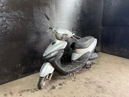 ★支払総額3.3万円★激安車、バイクショップ！！野田納車可能です！キムコ スーナー50ss シルバー 激安原付！ 2ストのためオイル注ぎ足すだけ！ バッテリー新品！ サイスタ付き！ 車格大きい50cc！