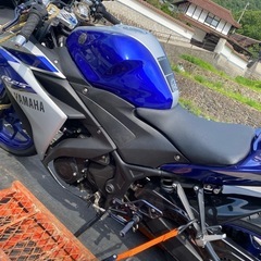 YZF-R25の画像