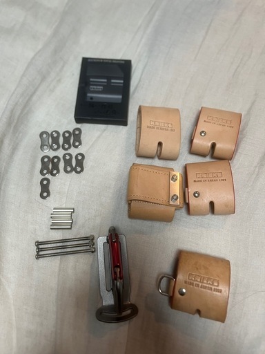 Knicks 純正　ペンドラ差し　カラビナ（Knicks）