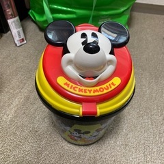 ディズニーポップコーンケース　ミッキー