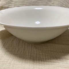 白色ボウル皿の画像