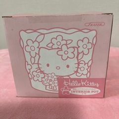 未開封品‼️ ハローキティ　ピンク🩷陶器レリーフインテリアポット4号