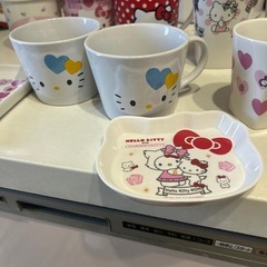 キティちゃん 食器セットの画像