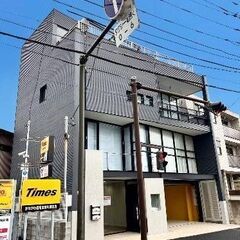 💞江ノ島駅徒歩4分の好立地💞293.94㎡の広々6LDK！💞片瀬海岸まで徒歩9分！ウッドデッキからは江の島・富士山が望めます💞 - 藤沢市