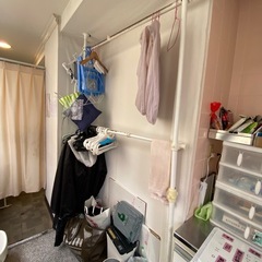 突っ張り棒ハンガーかけ