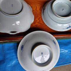 有田焼　華山　深鉢3つ