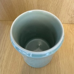 陶器花瓶、ペン立て の画像