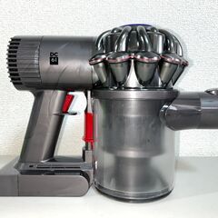 ダイソン 掃除機 V6 本体 16分稼働 DC61 除菌 清掃済み Dyson 【 バッテリー ダストカップ フィルター セット 】mの画像