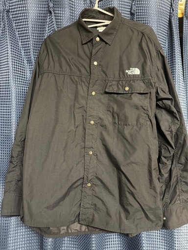 North the faceヌプシシャツ